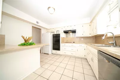 2916 Country Place Court, Carrollton, TX 75006 - Photo 10