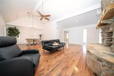 2916 Country Place Court, Carrollton, TX 75006 - Photo 6