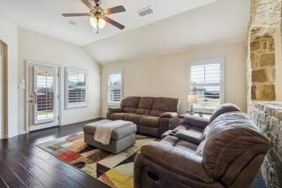 1517 Martin Creek Drive, Little Elm, TX 75068 - Photo 10