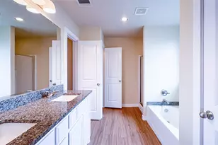 9922 Ironhorse Dr, Dallas, TX 75227 - Photo 22