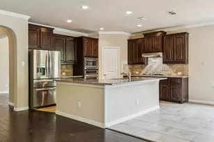 417 Traveller St, Hickory Creek, TX 75065 - Photo 10