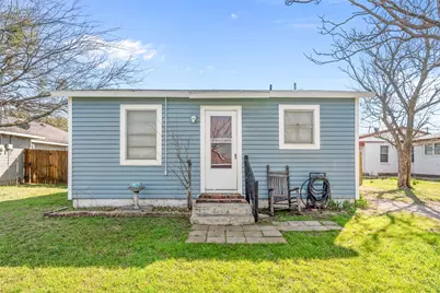 1231 W Bishop Street, Weatherford, TX 76086 - Photo 2