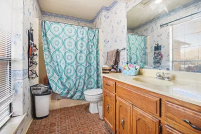 1108 Savannah Drive, Ennis, TX 75119 - Photo 32