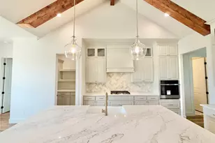 1025 Sabrina Ct, Weatherford, TX 76085 - Photo 14