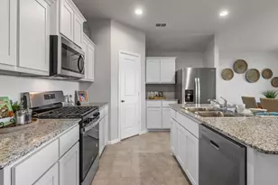 1025 Foxburg Dr, Fort Worth, TX 76131 - Photo 4