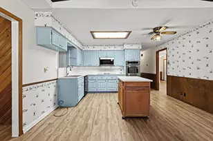 2329 Diana Dr, Sherman, TX 75092 - Photo 10