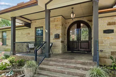 1572 Stemmons Avenue, Dallas, TX 75208 - Photo 2