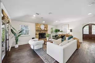 1572 Stemmons Ave, Dallas, TX 75208 - Photo 4