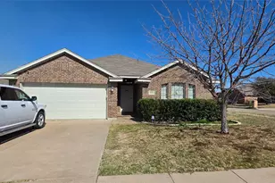 9200 Diane Dr, White Settlement, TX 76108 - Photo 1