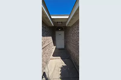 9200 Diane Drive, White Settlement, TX 76108 - Photo 2