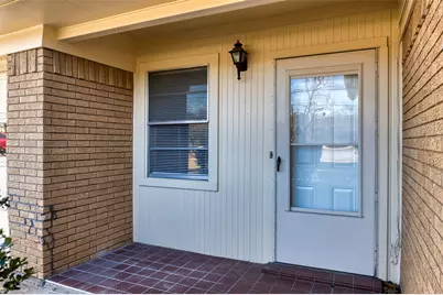 502 Brown Street, Waxahachie, TX 75165 - Photo 4