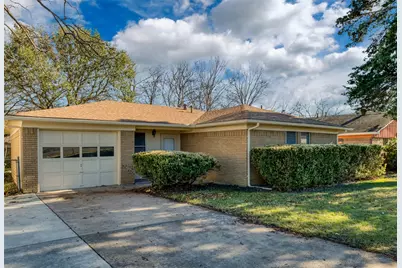 502 Brown Street, Waxahachie, TX 75165 - Photo 2