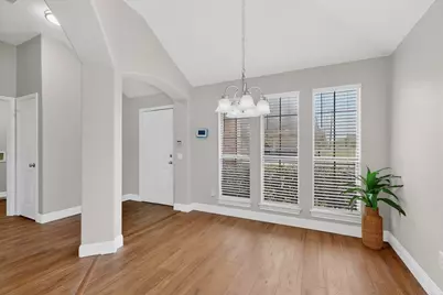 4803 Silver Avenue, Dallas, TX 75223 - Photo 12