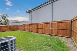 4803 Silver Ave, Dallas, TX 75223 - Photo 10