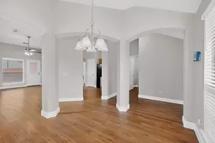 4803 Silver Ave, Dallas, TX 75223 - Photo 14