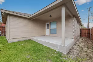 4803 Silver Ave, Dallas, TX 75223 - Photo 6