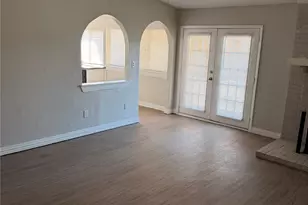 200 Pebblebrook St, Arlington, TX 76014 - Photo 4