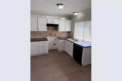 200 Pebblebrook Street, Arlington, TX 76014 - Photo 6