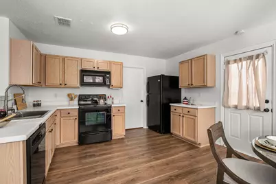 12411 Natalie Drive, Balch Springs, TX 75180 - Photo 10