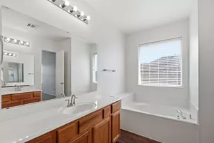 2837 Island Wren Dr, Mesquite, TX 75181 - Photo 34