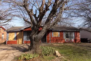 4845 Hillside Ave, Fort Worth, TX 76119 - Photo 2