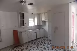 4845 Hillside Ave, Forest Hill, TX 76119 - Photo 4