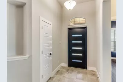 9301 Bronze Meadow Drive, Fort Worth, TX 76131 - Photo 4