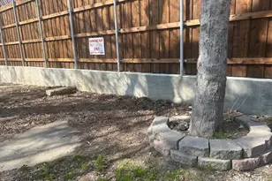 902 W Hickory St, Denton, TX 76201 - Photo 12