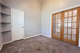 1422 Beckwith Dr, Arlington, TX 76018 - Photo 16