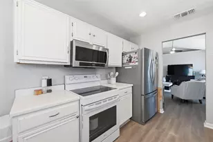 308 Moss Hill Dr, Arlington, TX 76018 - Photo 14