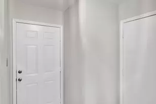 308 Moss Hill Dr, Arlington, TX 76018 - Photo 32