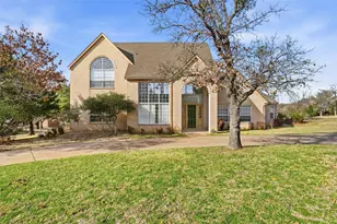 2829 Bent Oaks Dr, Burleson, TX 76028 - Photo 1