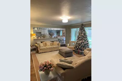 4048 Shady Hill Drive, Dallas, TX 75229 - Photo 4