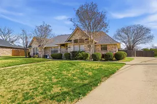 253 Brushy Mound Rd, Burleson, TX 76028 - Photo 2