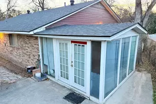 3444 Oak Creek Cir, Dallas, TX 75227 - Photo 32