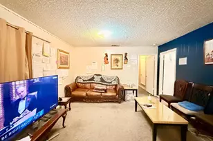 3444 Oak Creek Cir, Dallas, TX 75227 - Photo 10