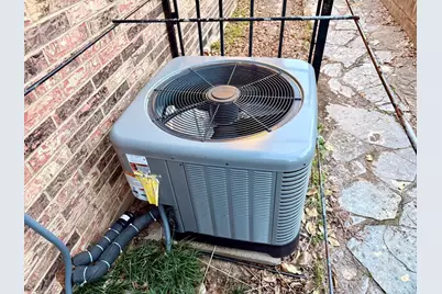 3444 Oak Creek Circle, Dallas, TX 75227 - Photo 28