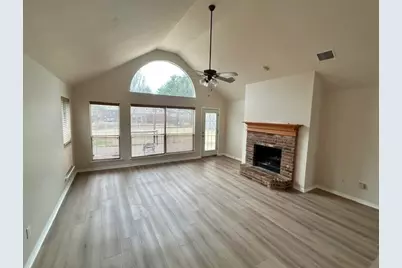 6202 Crestmere Lane, Sachse, TX 75048 - Photo 4