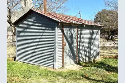 409 10th, Nocona, TX 76255 - Photo 20