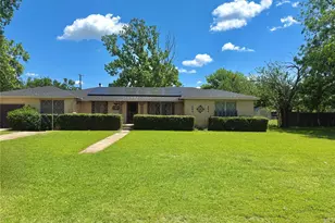 409 10th, Nocona, TX 76255 - Photo 1