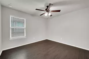 1209 Evers Dr, McKinney, TX 75071 - Photo 10