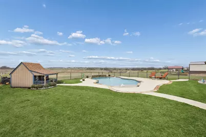 11201 Lakecrest Drive, Sanger, TX 76266 - Photo 36