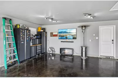 11201 Lakecrest Drive, Sanger, TX 76266 - Photo 30