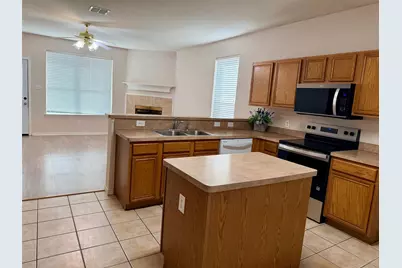 8655 Sumter Way, Fort Worth, TX 76244 - Photo 4