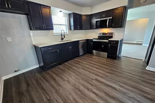 4806 Cliffwood Dr, Garland, TX 75043 - Photo 4