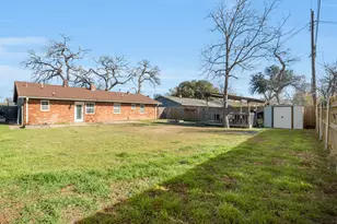 2320 Meadow Lark, Irving, TX 75060 - Photo 30