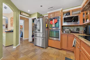 6204 Meadowmere Ln, Arlington, TX 76001 - Photo 18