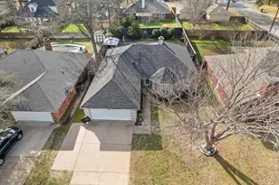 6204 Meadowmere Ln, Arlington, TX 76001 - Photo 36