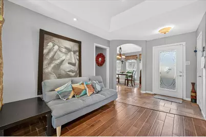 6204 Meadowmere Lane, Arlington, TX 76001 - Photo 8