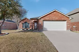 360 Fossil Bridge Dr, Fort Worth, TX 76131 - Photo 1